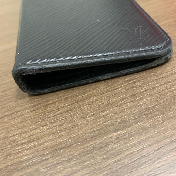 Louis Vuitton XR iPhone case - Picture 3 of 12